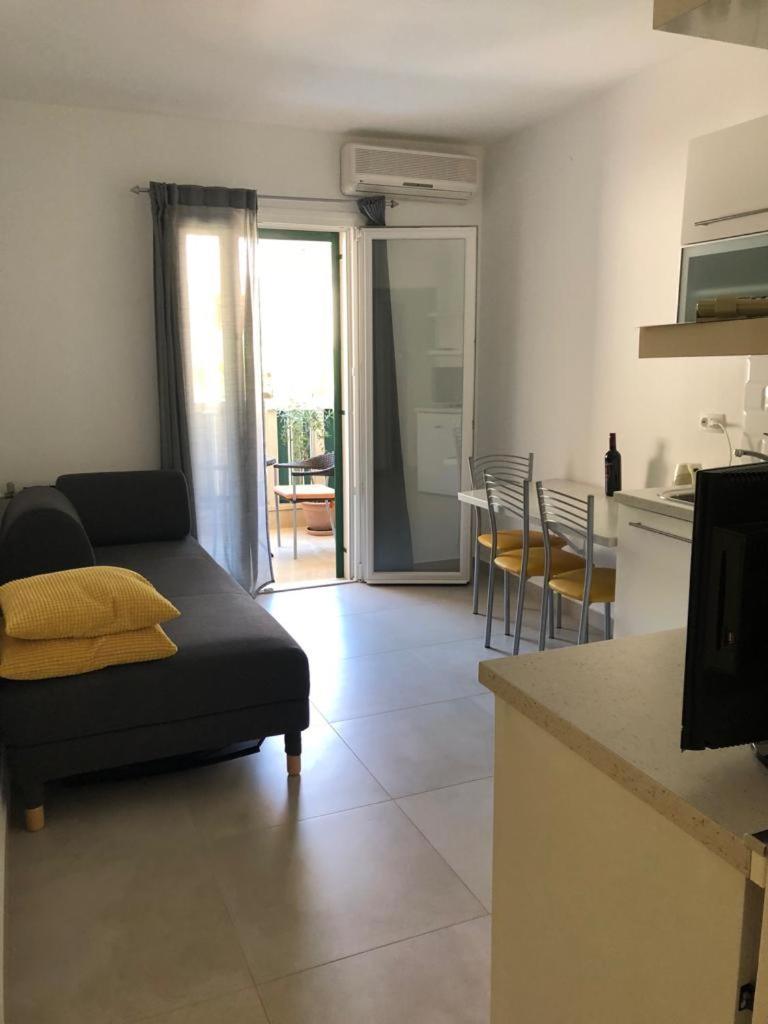 Guest House Marija 볼 외부 사진
